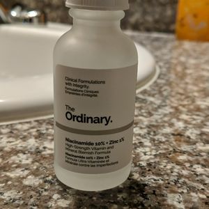 Niacinamide 10% + Zinc 1%